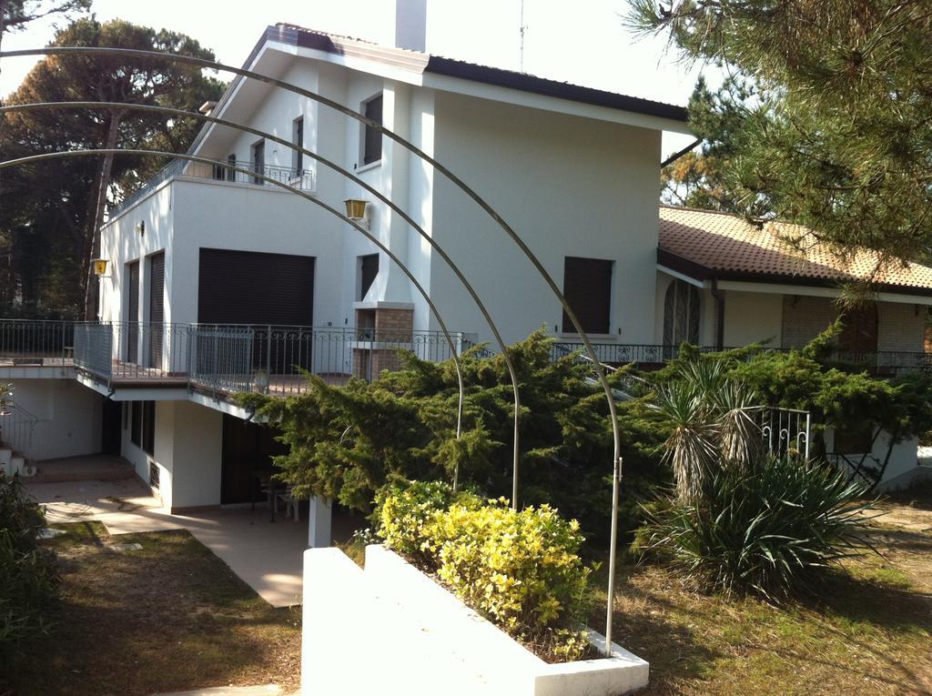 Villa Ca' Silva - Walterigato Apartments Solo Per Famiglie Lido di Jesolo Exterior foto